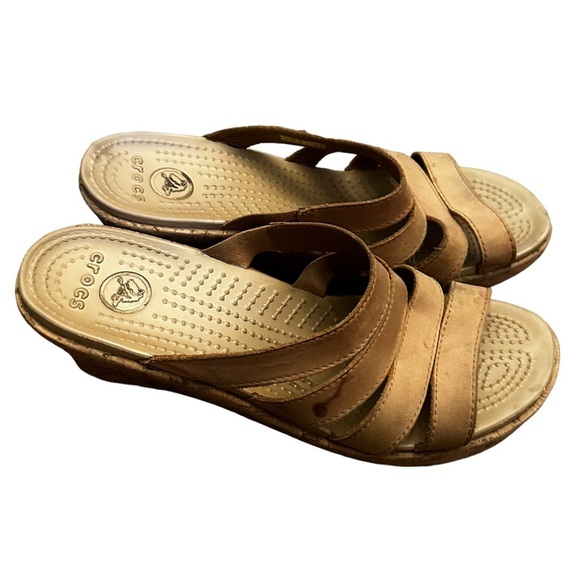 Crocs Wedge Heels‎ - Picture 2 of 7